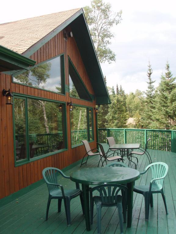 Totem Resorts Sioux Narrows Rum bild